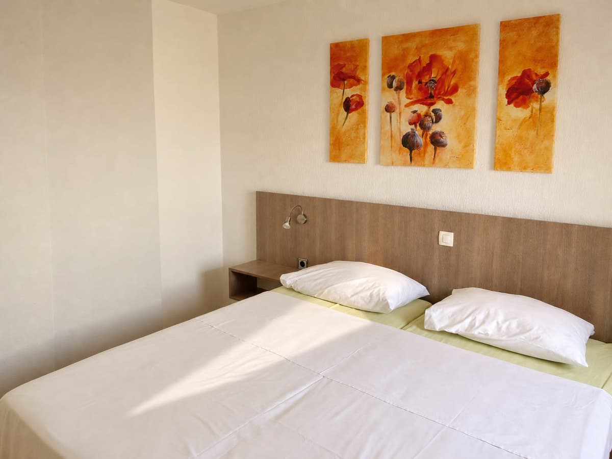 Apartment with Balcony & Sea View — photo 6